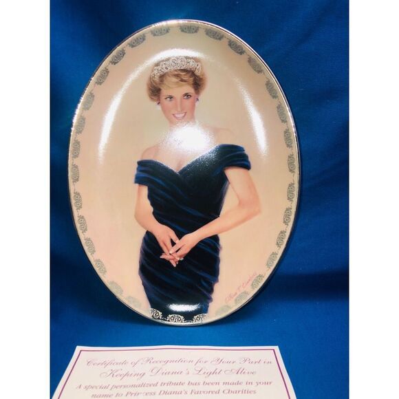 BRADFORD EXCHANGE PRINCESS DIANA "A VERY SPECIAL PRINCESS" 1998 oval PLATE - Picture 5 of 6